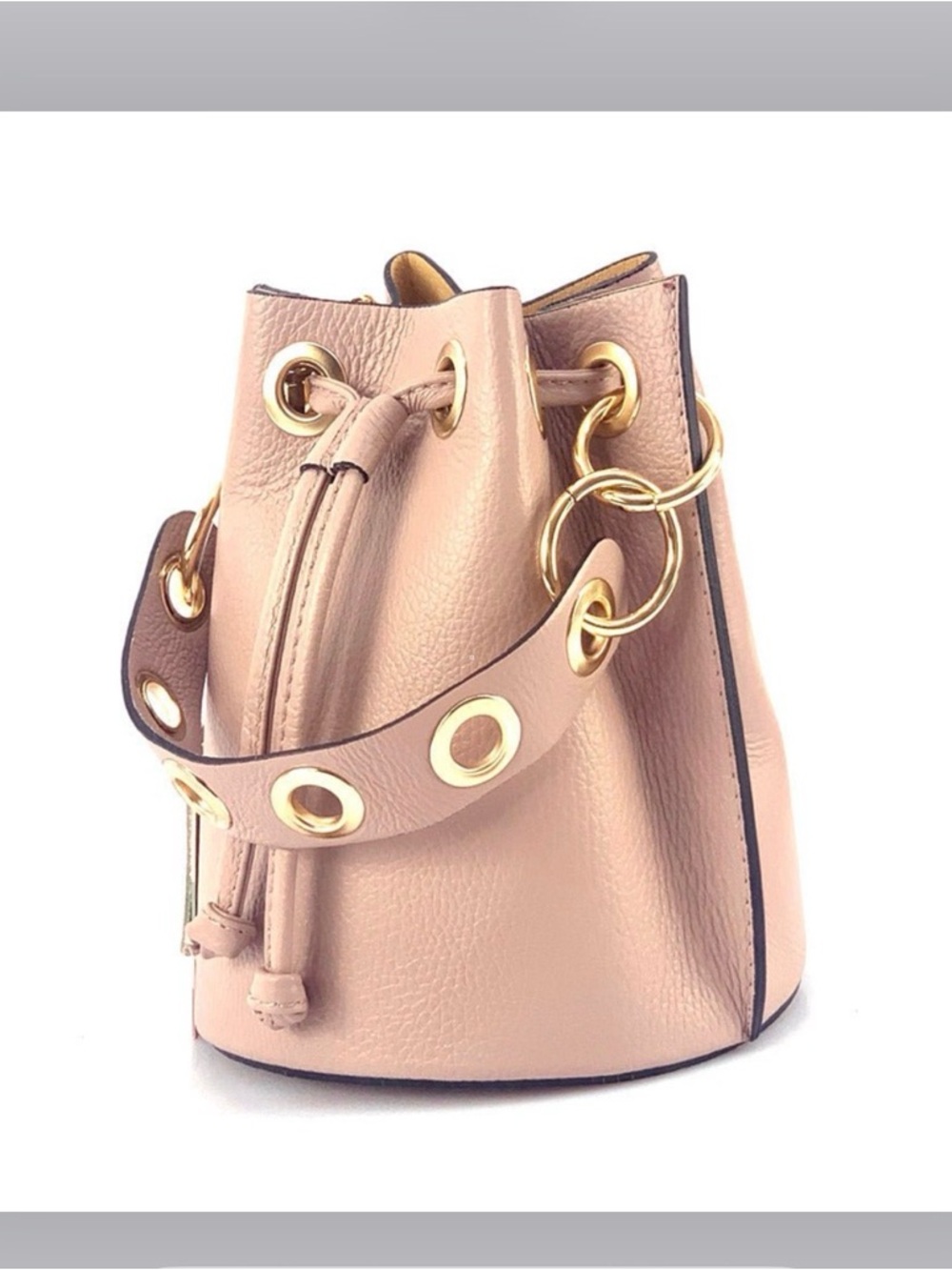 Eileen Leather Bucket Bag: A Burst of Color for Everyday Adventures